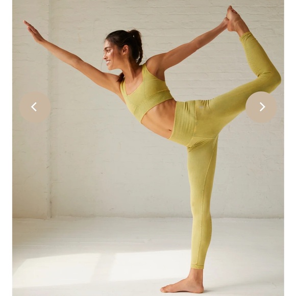 FREE PEOPLE MOVEMENT GOOD KARMA LEGGINGS - SPARKLING CITRUS - Picture 2 of 11